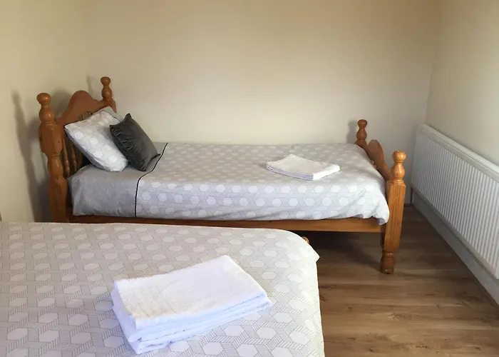 Private Double & Twin Rahoon *