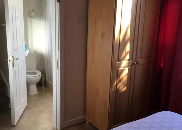 Private Double & Twin Rahoon