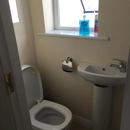 Private Double & Twin Rahoon Quarto em Acomodações Particulares *