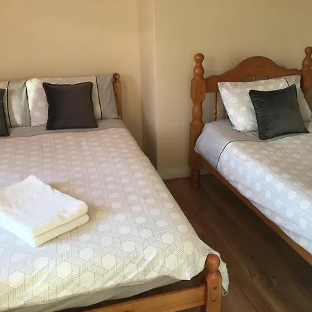 Private Double & Twin Rahoon Quarto em Acomodações Particulares *
